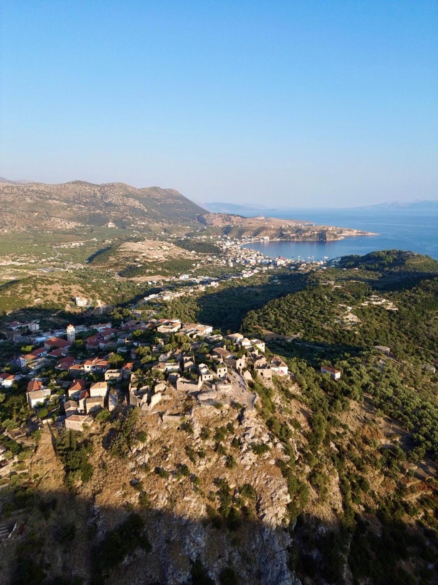 Bed and Breakfast Ionian Terrace à Himarë Extérieur photo